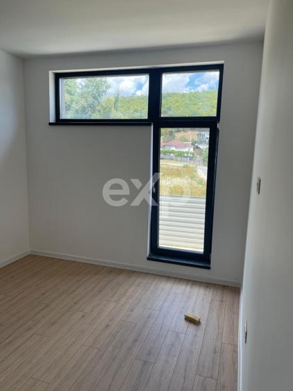 Casă individuală cu 3 camere cu Canalizare în Exterior Nord