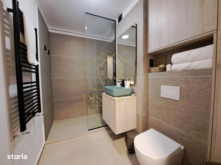 Apartament cu 5 camere în Torontalului