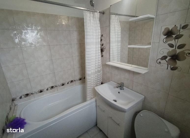 Garsonieră decomandată în Central