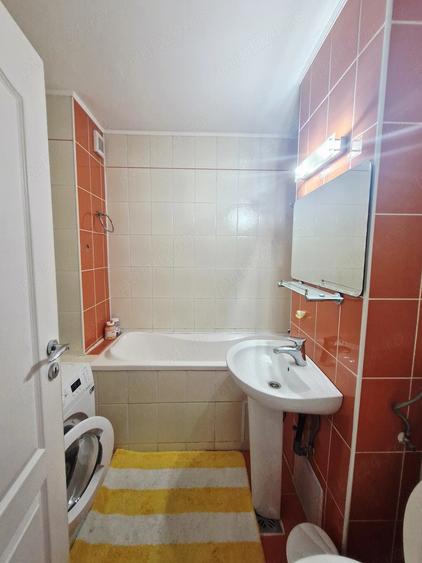 Apartament cu 4 camere decomandat în Ultracentral
