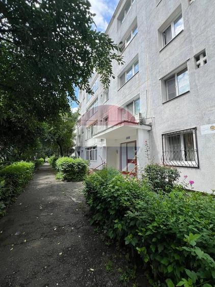 Apartament cu 2 camere semidecomandat în Cina