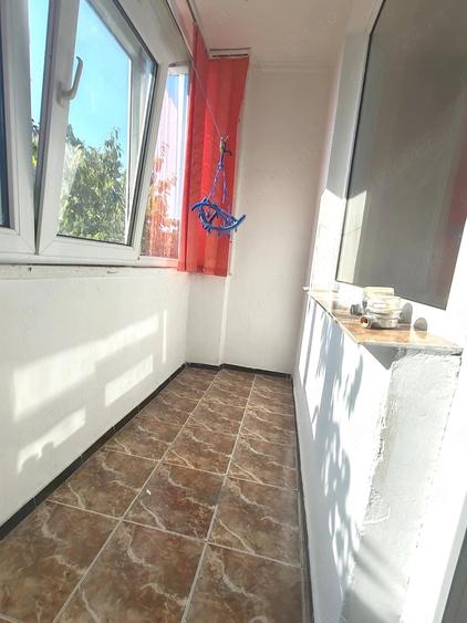 Apartament cu 2 camere semidecomandat în Trivale