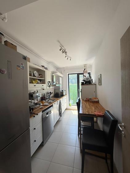 Apartament cu 2 camere semidecomandat, mobilat în Băneasa