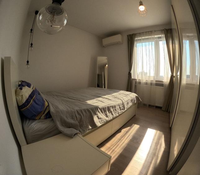 Apartament cu 2 camere semidecomandat în Cișmigiu