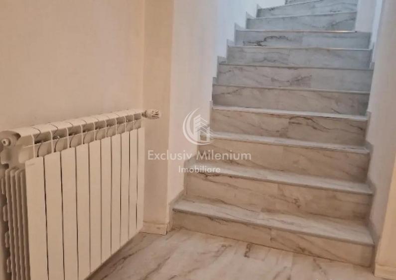 Birou, de 154 mp, în P-ța Romană