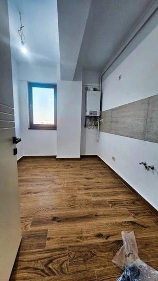 Apartament cu 3 camere decomandat în Nicolina