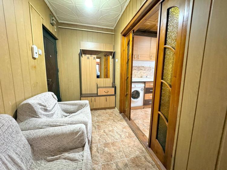 Cinema Orizont - Scoala 10, Apartament 2 camere, etaj 1, 50mp + balcon, mobilat - 1