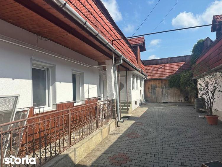 Casă cu 4 camere cu Teren 1144 Mp în Glodeni