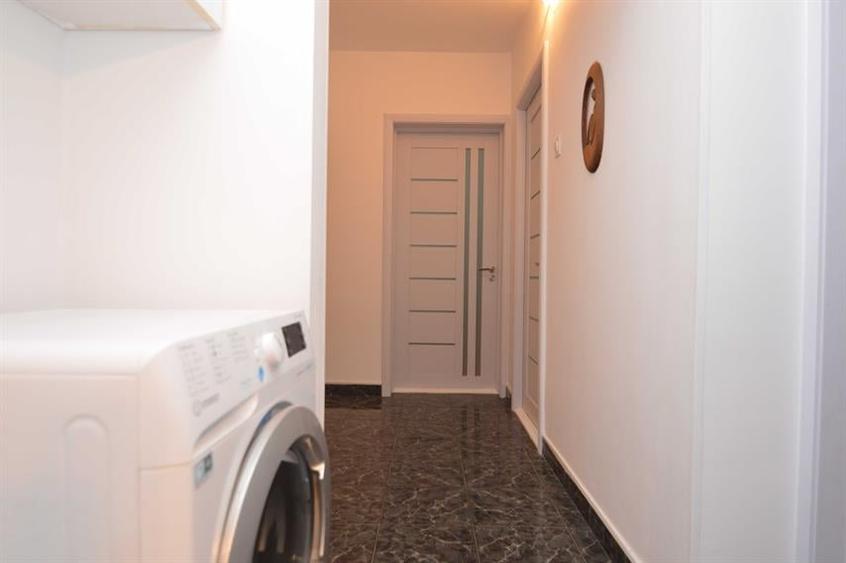 Apartament cu 2 camere decomandat în Tineretului