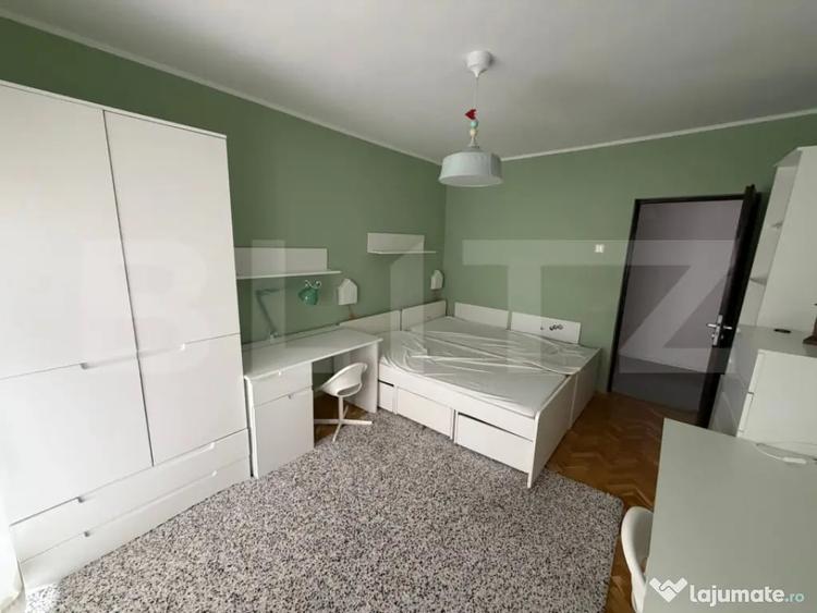 Casă cu 4 camere cu Teren 200 Mp în Central