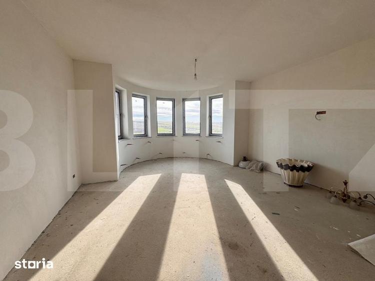 Casă cu 6 camere cu Teren 2215.95 Mp în Răchiți