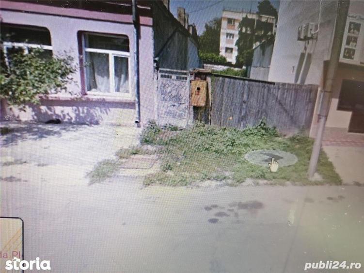 Teren de 247 mp, în Central