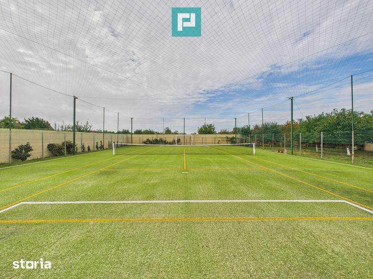 Casă cu 4 camere cu Teren 2880 Mp în Vinga