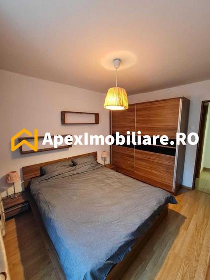 Apartament cu 3 camere decomandat în Teiul Doamnei