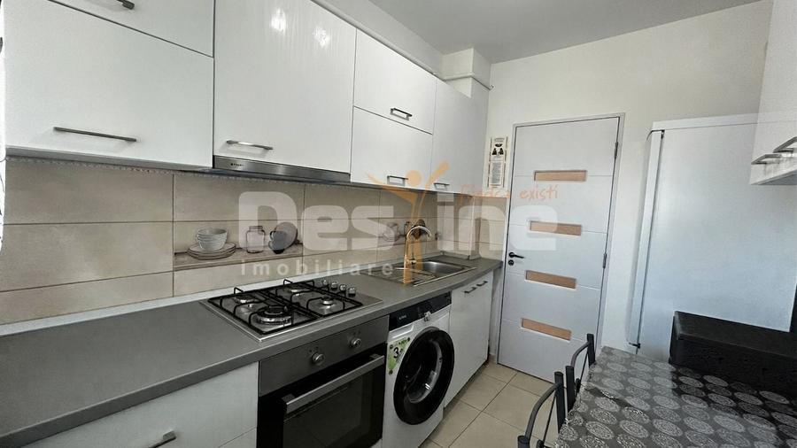 Apartament cu 2 camere semidecomandat, mobilat în Tătărași