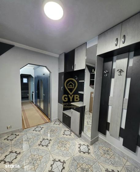 Apartament cu 3 camere decomandat în Decebal