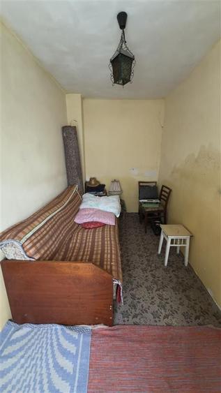 Casă individuală cu 2 camere semidecomandat cu Canalizare în Apahida