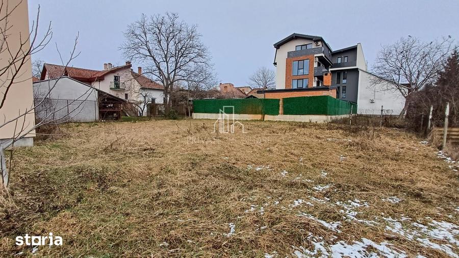 Casă cu 3 camere cu Teren 1333 Mp în Central