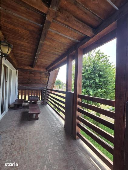 Casă cu Teren 2766 Mp în Sânmartin