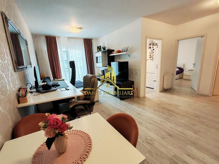 Apartament cu 2 camere semidecomandat, mobilat în Bună Ziua