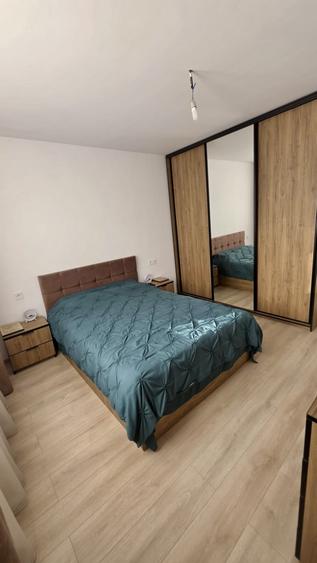 Duplex cu 3 camere cu Canalizare în Trivale Platou