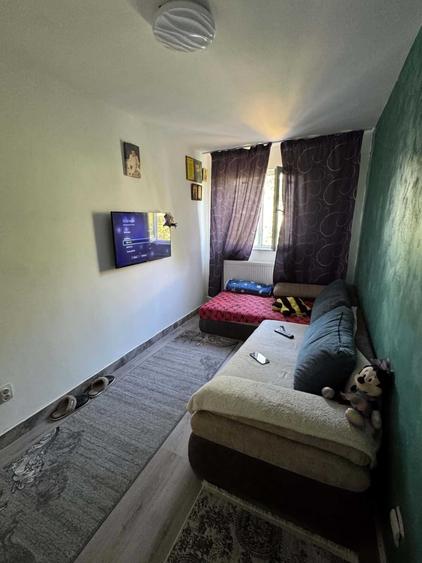 Apartament cu 4 camere în Hipodrom