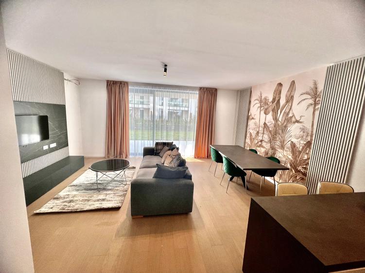 Apartament cu 3 camere decomandat în Băneasa