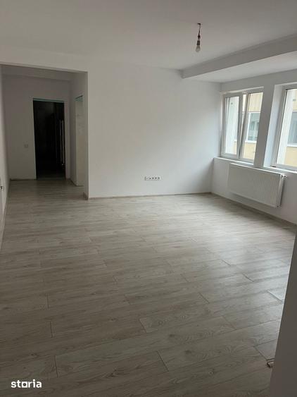 Apartament cu 2 camere în Florești — fotografia 1