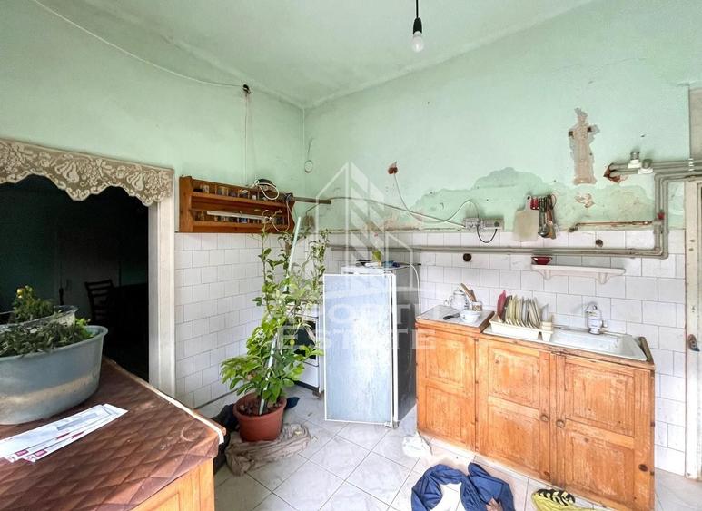 Casă individuală cu 4 camere cu Canalizare în Aradul Nou