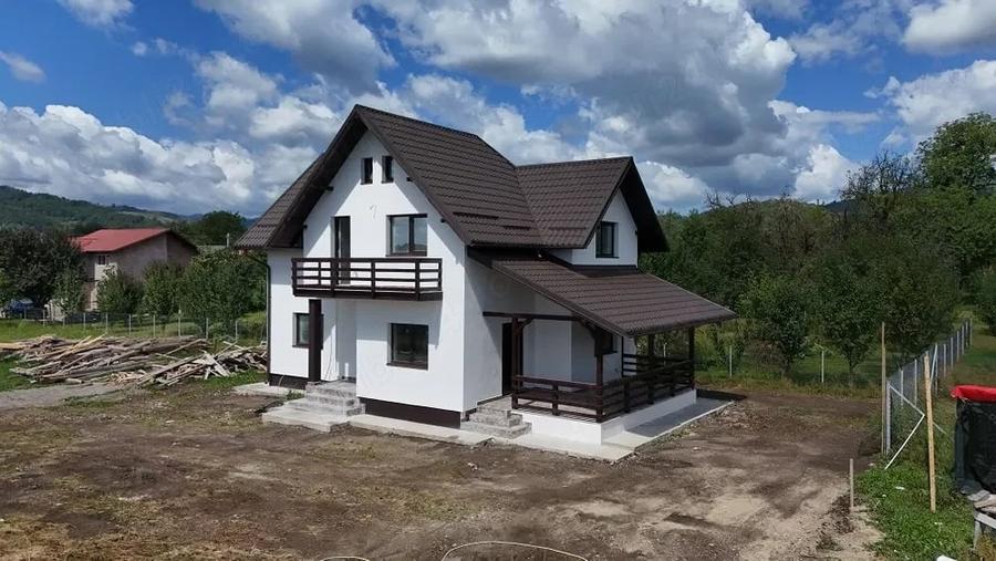 Casă cu Teren 575 Mp în Brebu