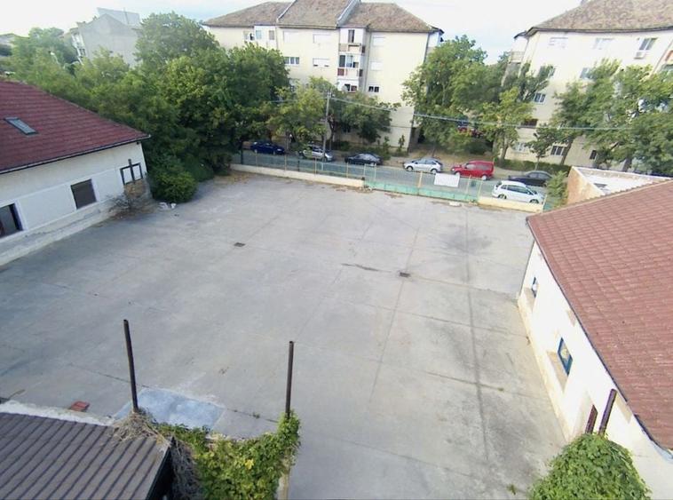 Teren construcție, în Complex Studențesc