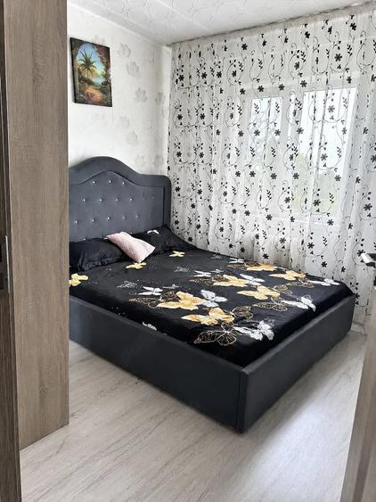 Apartament cu 2 camere decomandat în Trivale