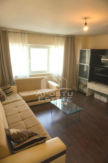 Apartament de vanzare cu 3 camere, decomandat, Bucovina, Timisoara - 2