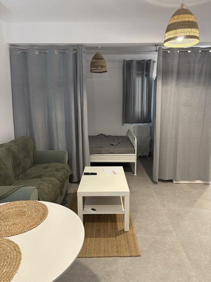 Apartament cu 6 camere în Central