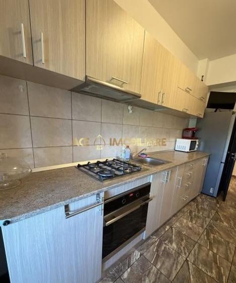 Apartament cu 2 camere decomandat, mobilat în Apărătorii Patriei