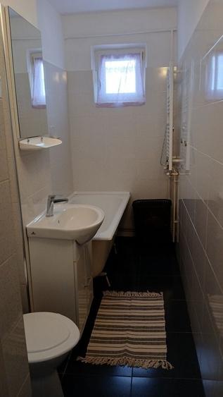 Apartament semidecomandat în Central