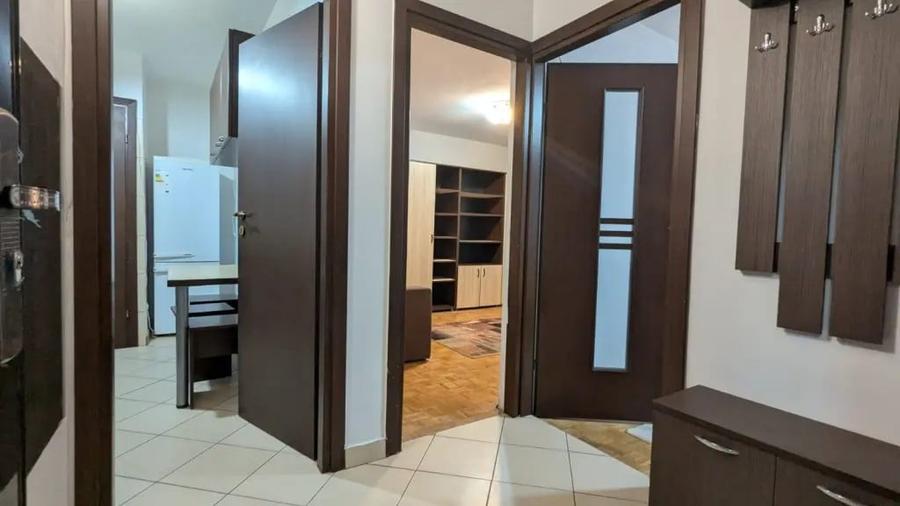 Apartament cu 2 camere decomandat în Giurgiului