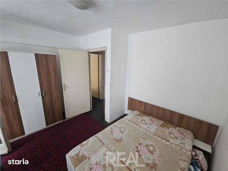 Apartament cu 2 camere decomandat în Cantemir