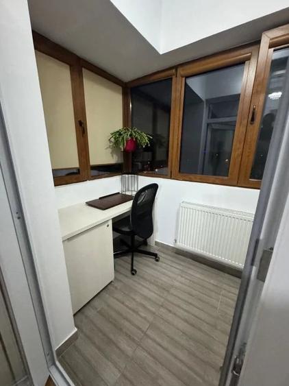 Apartament cu 3 camere decomandat în Brătianu