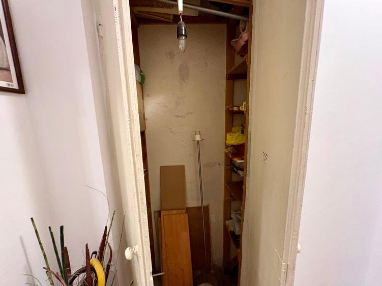 Apartament cu 3 camere decomandat în Giurgiului