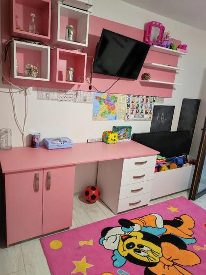 Apartament cu 4 camere decomandat în Obcini