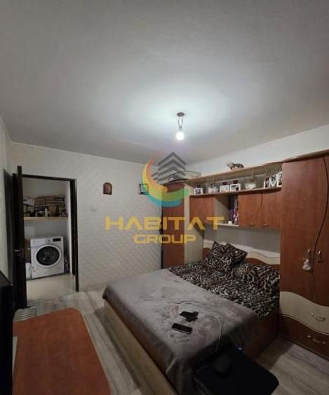 Apartament cu 4 camere semidecomandat, mobilat în Apărătorii Patriei