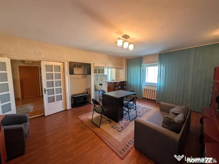 Apartament cu 2 camere decomandat în Central