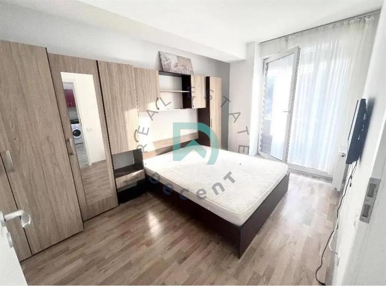 Apartament cu 2 camere semidecomandat în Răcădău