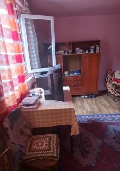 Casă individuală cu 3 camere cu Canalizare în Lascăr Catargiu