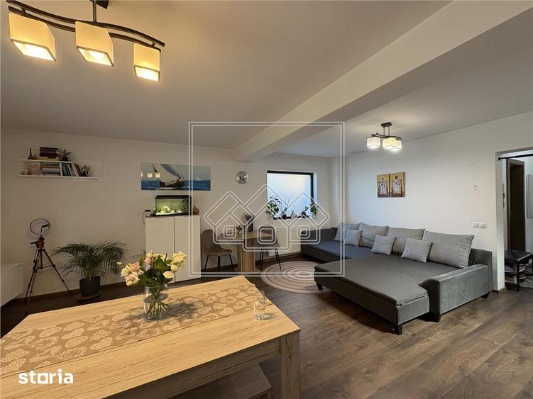 Casă cu 4 camere cu Teren 234 Mp în Central
