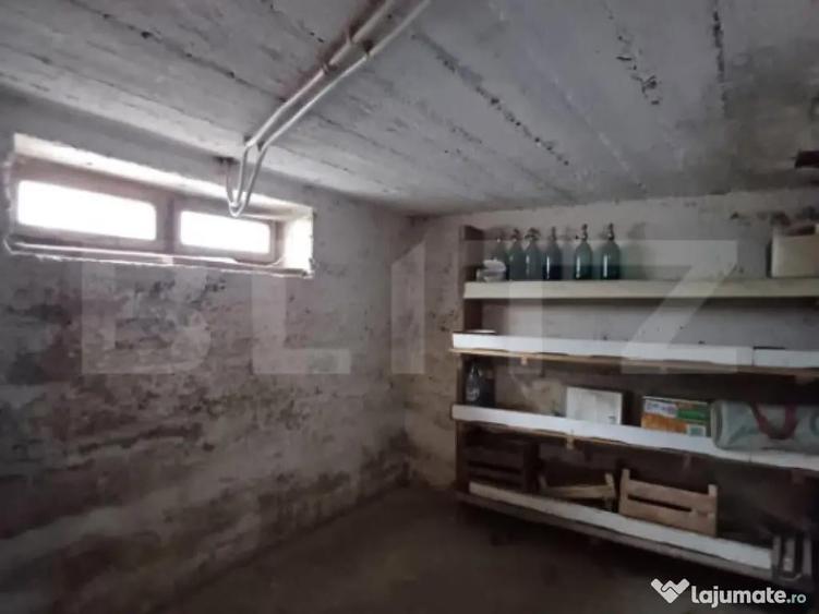 Casă cu 6 camere cu Teren 715 Mp în Turda