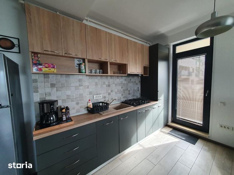 Apartament cu 2 camere semidecomandat în Central