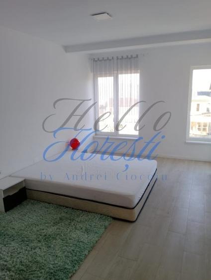 Duplex cu 4 camere cu Canalizare în Florești