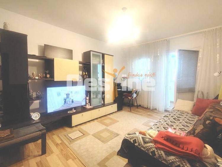 Apartament cu 2 camere decomandat, mobilat în Cantacuzino